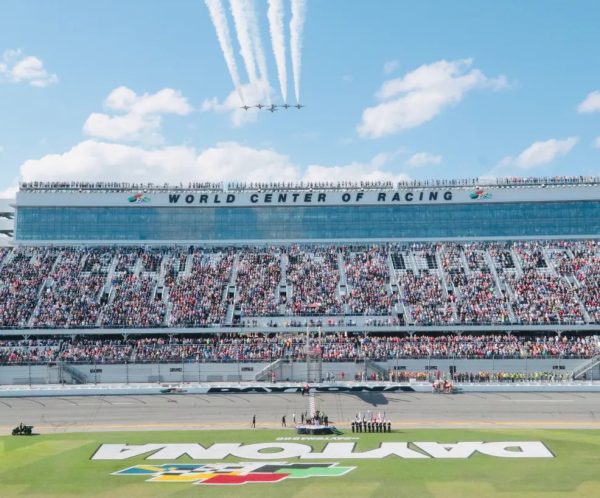 A crowd of people at the Daytona 500